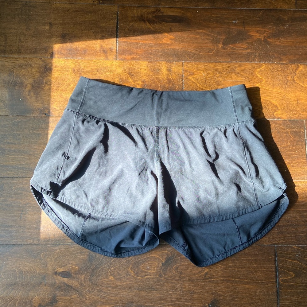 lululemon black speed up shorts